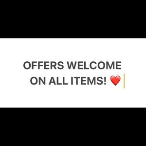 I love reasonable offers and will give you the best price I can do!